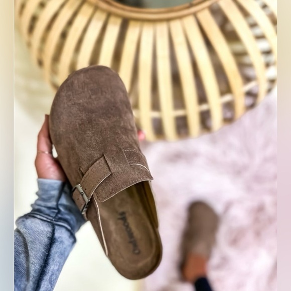 outwoods slip on shoes